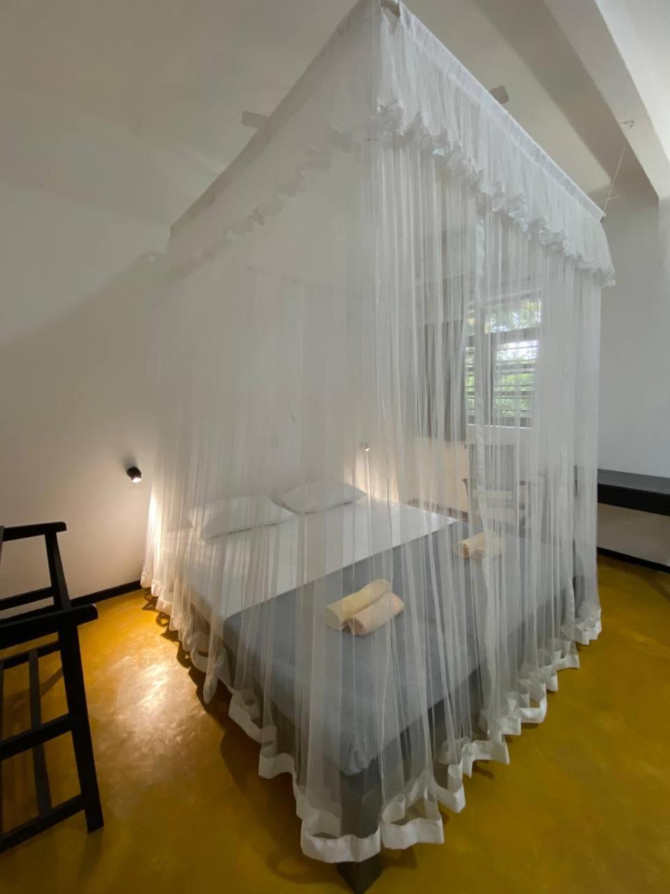 אונה ואטונה Pearl Villa Rooms And Hostel מראה חיצוני תמונה