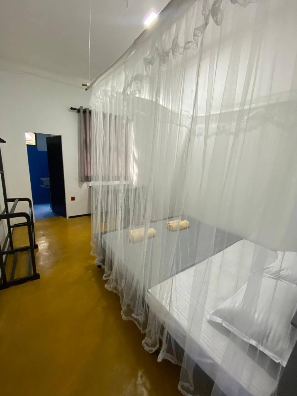 אונה ואטונה Pearl Villa Rooms And Hostel מראה חיצוני תמונה